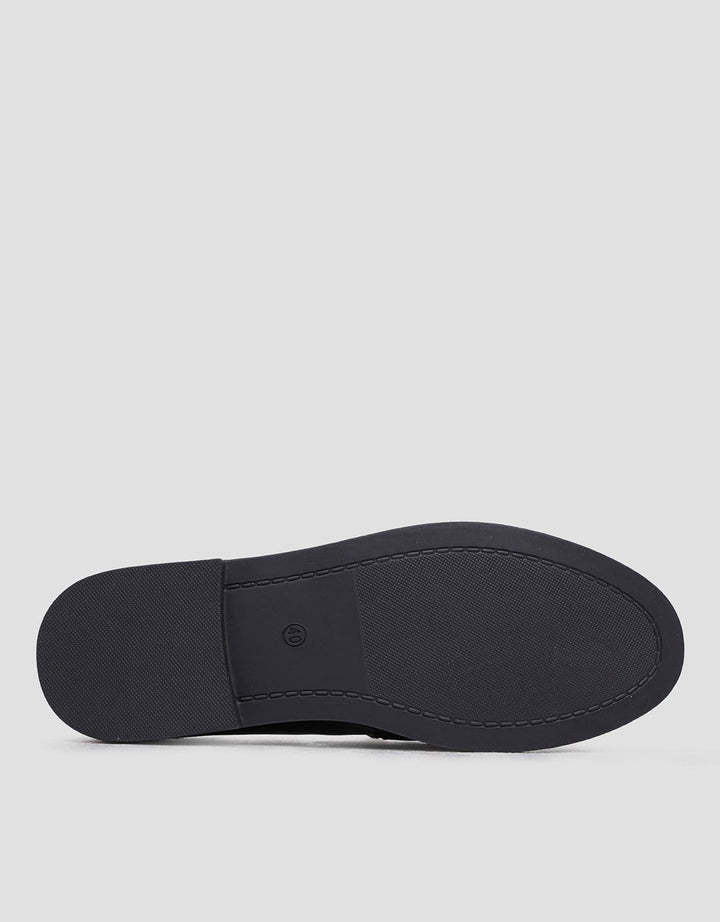 Nevada Quilted Moccasin Sepatu Slip On Wanita