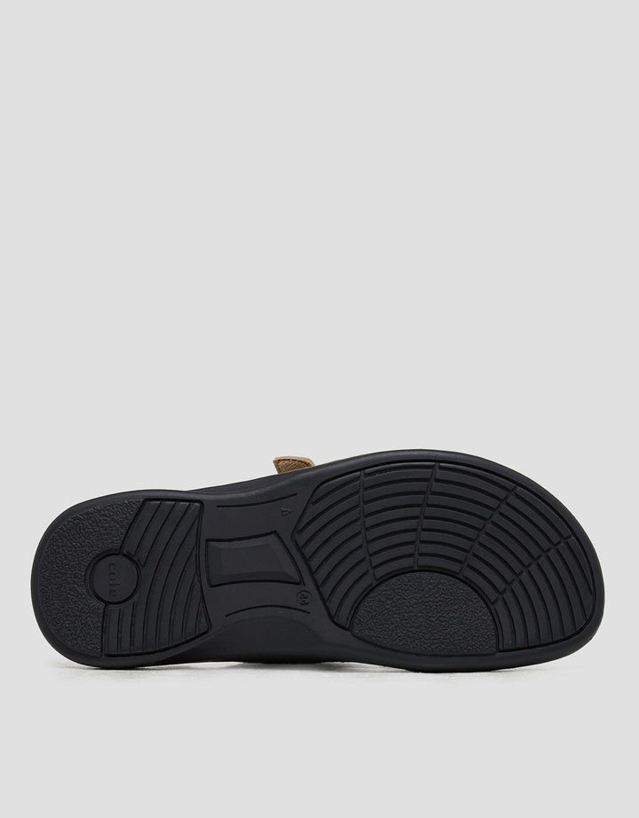 Cole Travis Sandal Slipper Pria