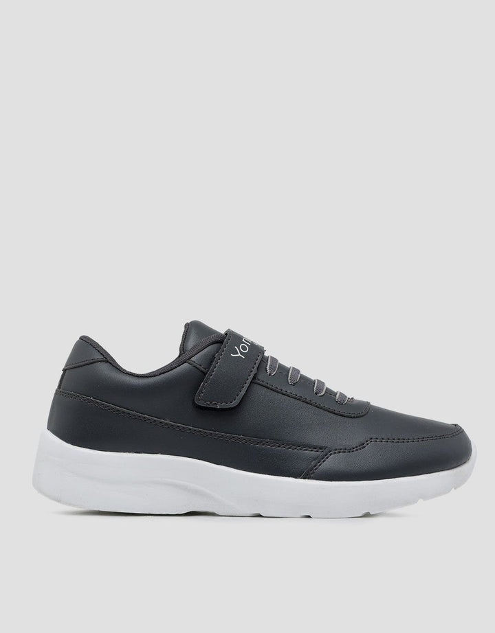 Yongkidz Sepatu Sport Velcro Boy