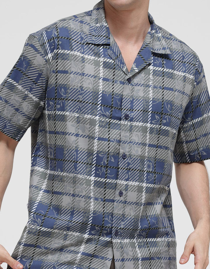 Walrus Kemeja Plaid Look
