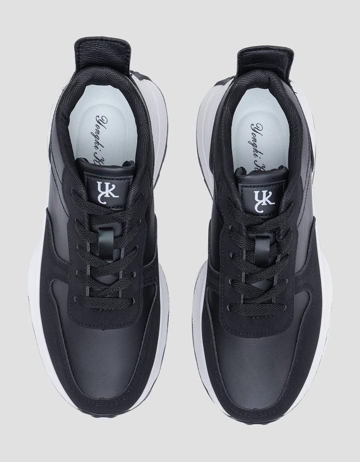 Yongki Komaladi Sepatu Sneakers Casual Wanita