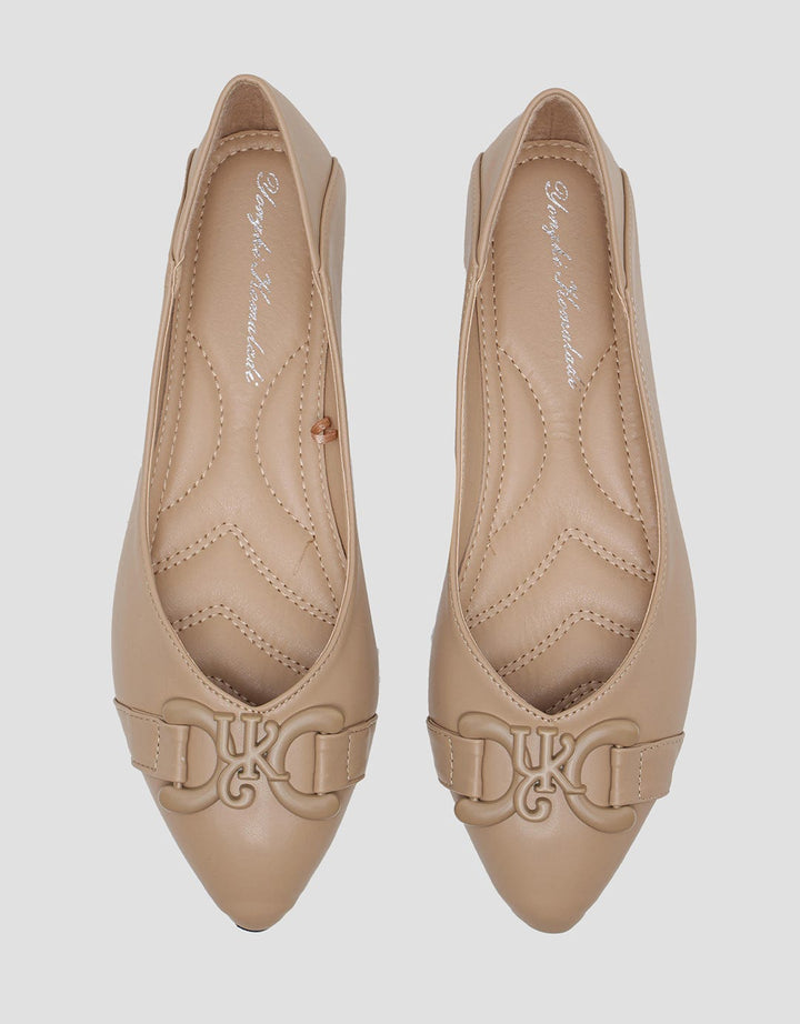Yongki Komaladi Pointed Buckle Sepatu Wanita