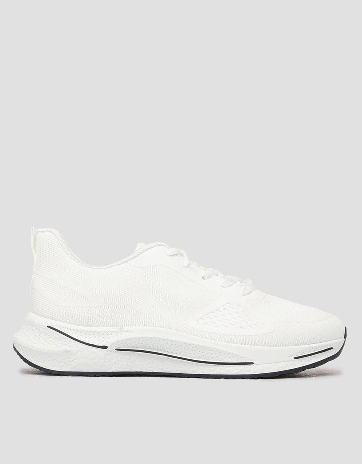 Yongki Komaladi Sneakers Casual Pria