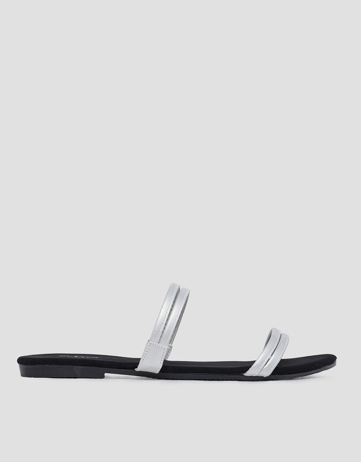 St. Yves Saf Sandal Slipper Wanita