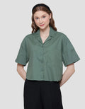 Nevada Boxy Kemeja Lengan Pendek Wanita