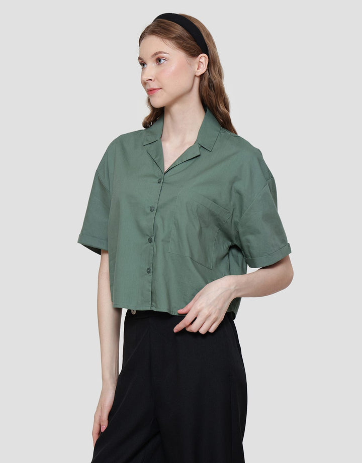 Nevada Boxy Kemeja Lengan Pendek Wanita