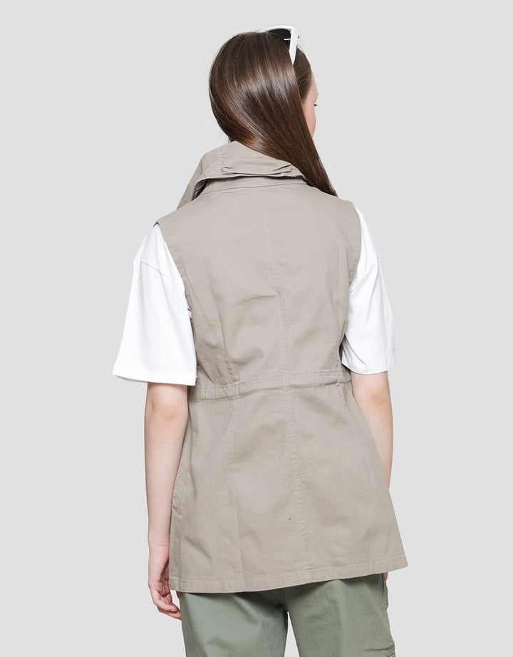 Triset Plain Look Sleeveless Jaket Wanita