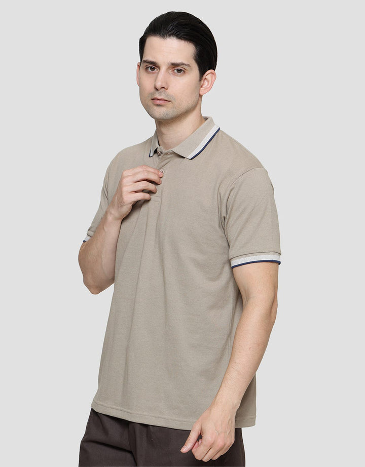 Cole Collar Lines Polo Shirt Pria