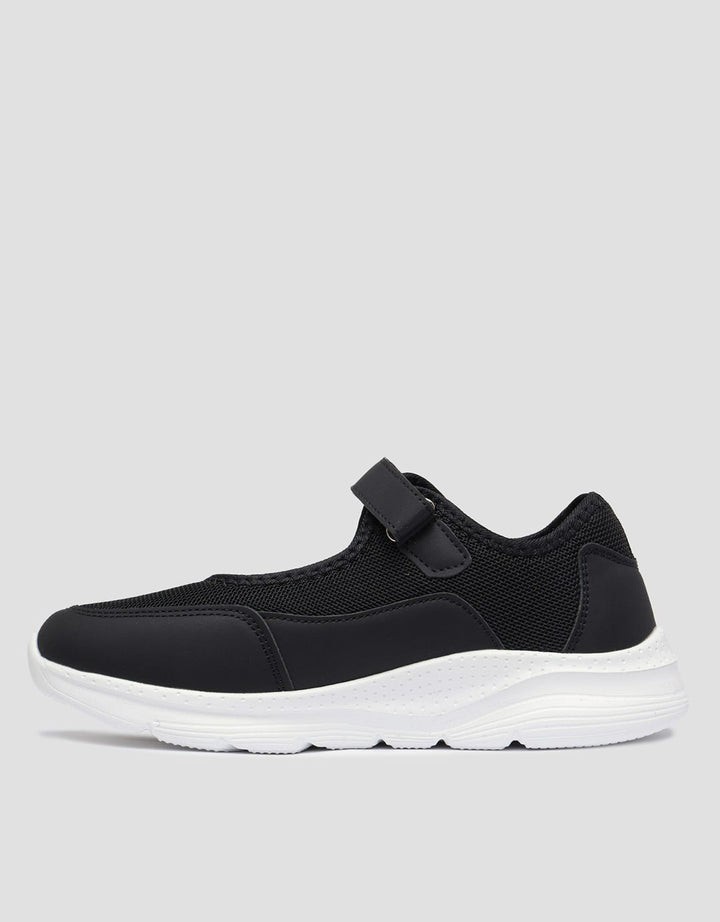 Nevada Slip On Sneakers Sepatu Wanita