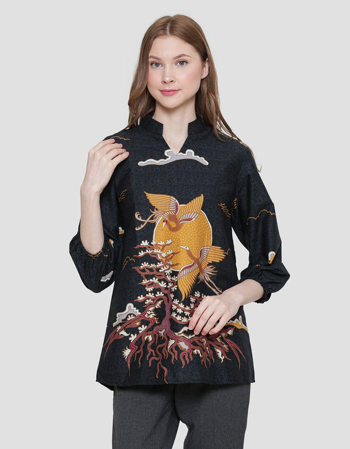 Arjuna Weda Blouse Batik Awan Manuk Twin Women