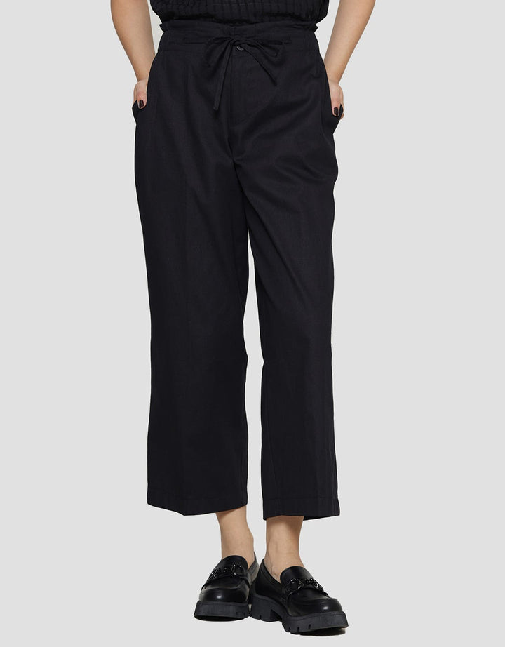 Nevada Woven Wide Leg Celana Panjang Wanita