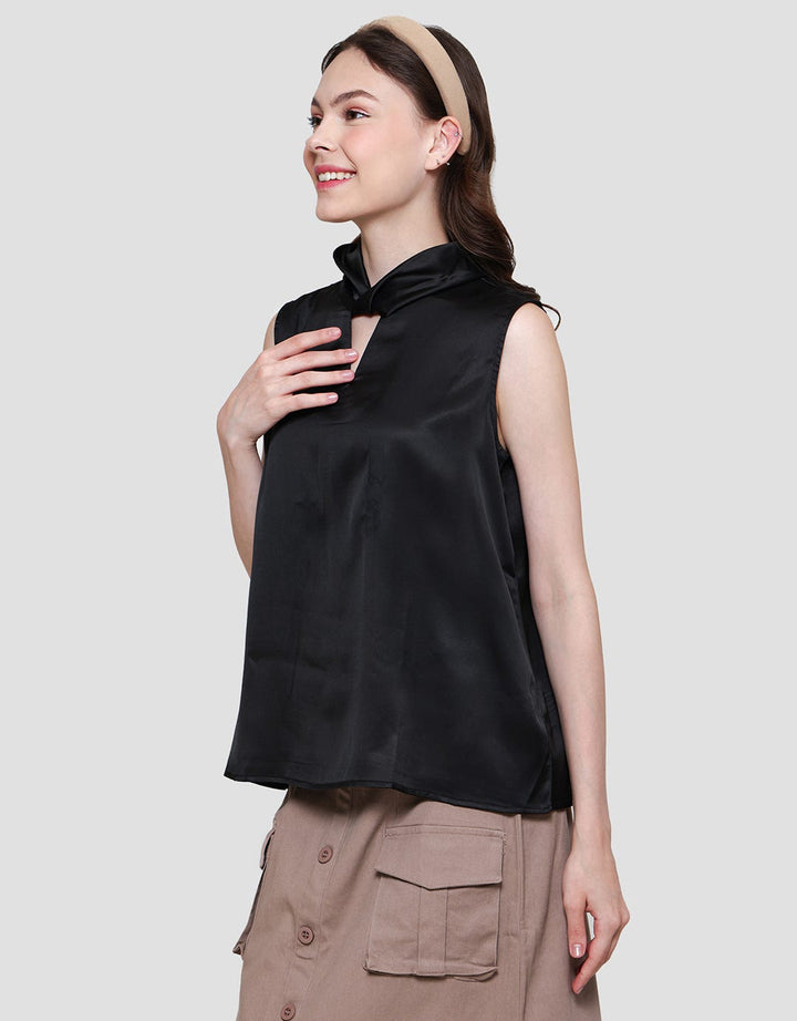 Connexion Tie Neck Saten Blouse Wanita