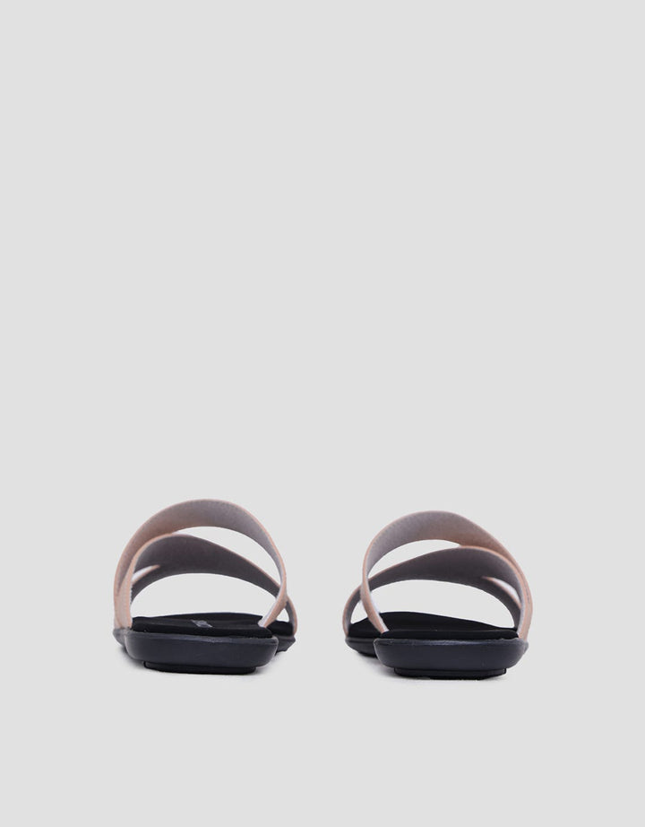 Connexion Jvs26 Sandal Slipper Wanita