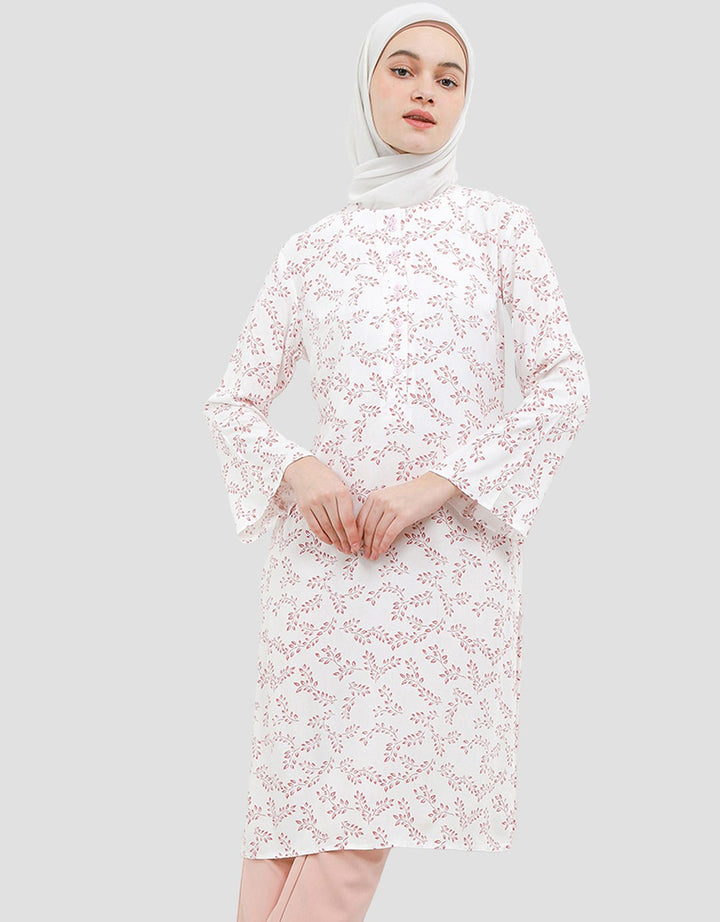 Arjuna Weda Regular Fit Ranting Daun Tunik Wanita