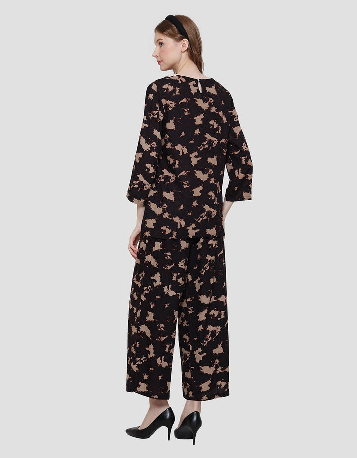 Arjuna Weda Satay Look Abstrak 3 Set Tunik Wanita