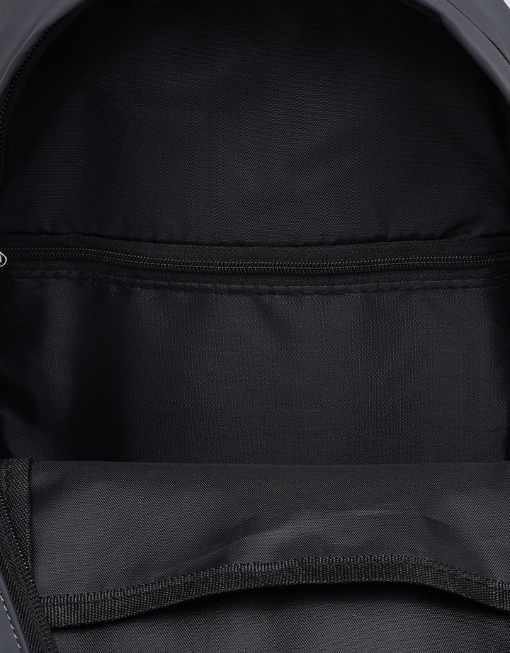 Travel Time Free Basic Chest Bag Pria