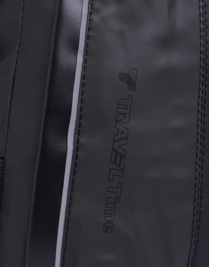 Travel Time Simply Look Chest Bag Pria