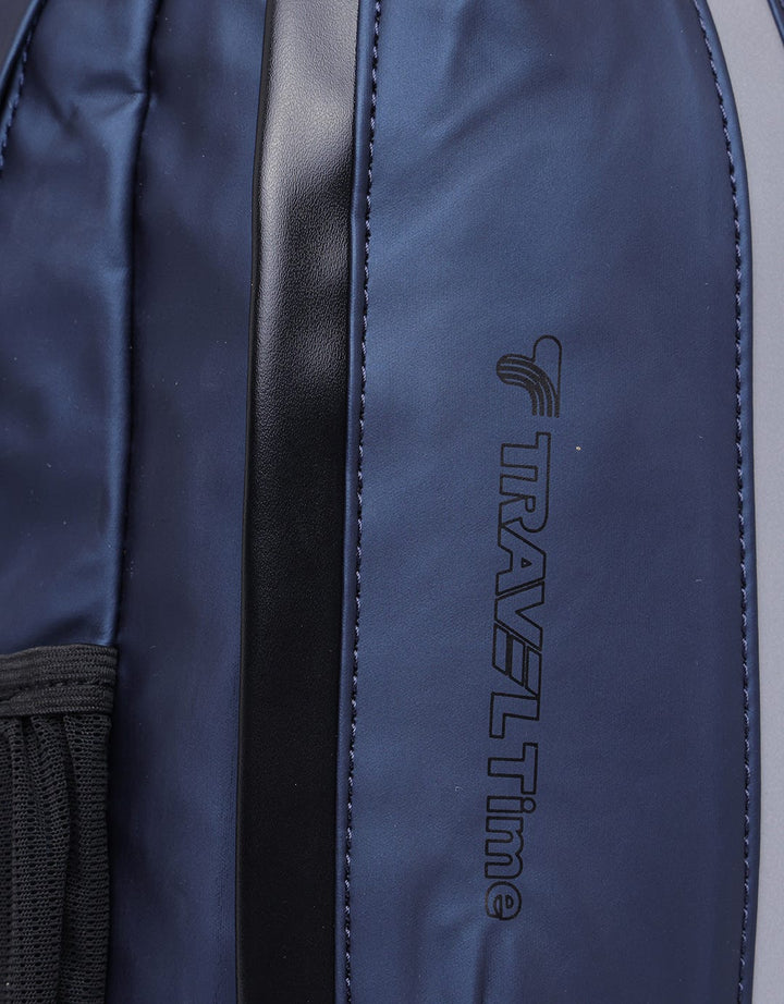 Travel Time One List Chest Bag Pria