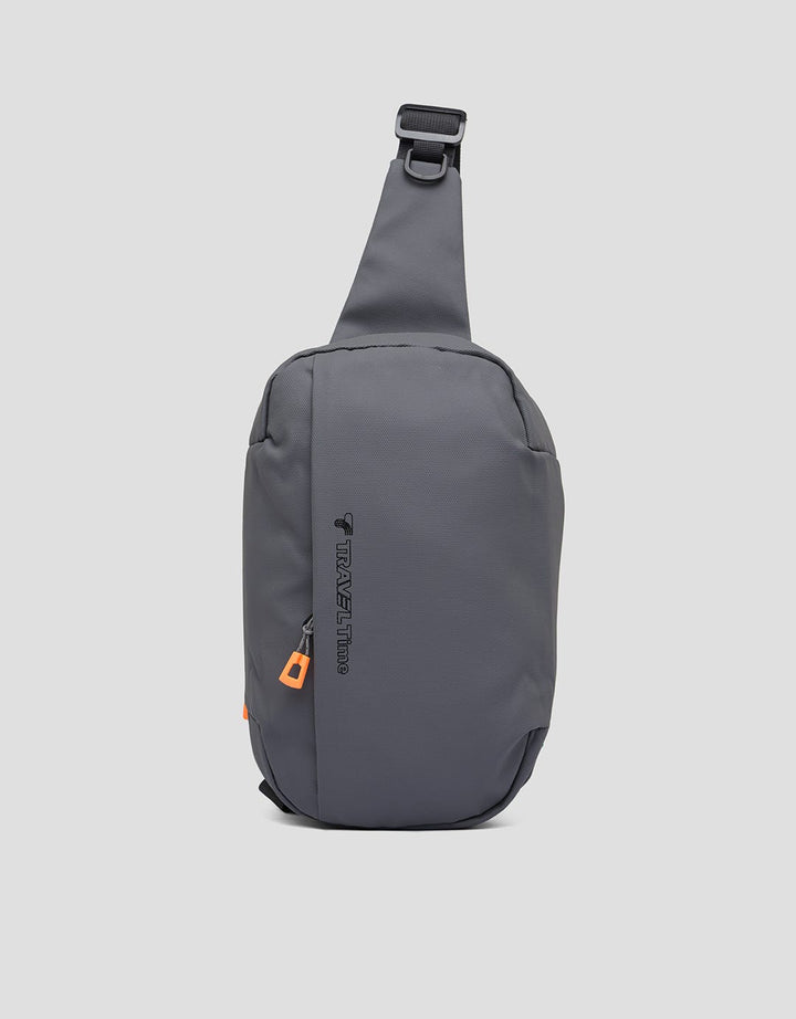 Travel Time Class Bass Chest Bag Pria