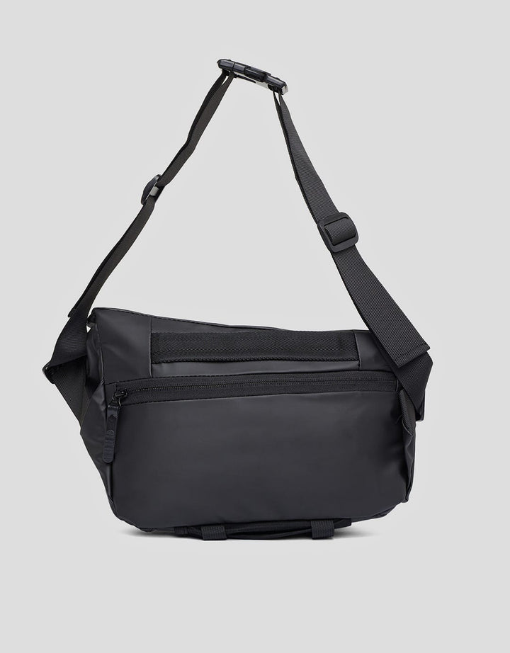 Travel Time Casual Waist Bag Pria