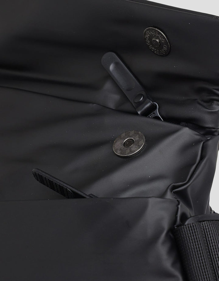 Travel Time Casual Waist Bag Pria