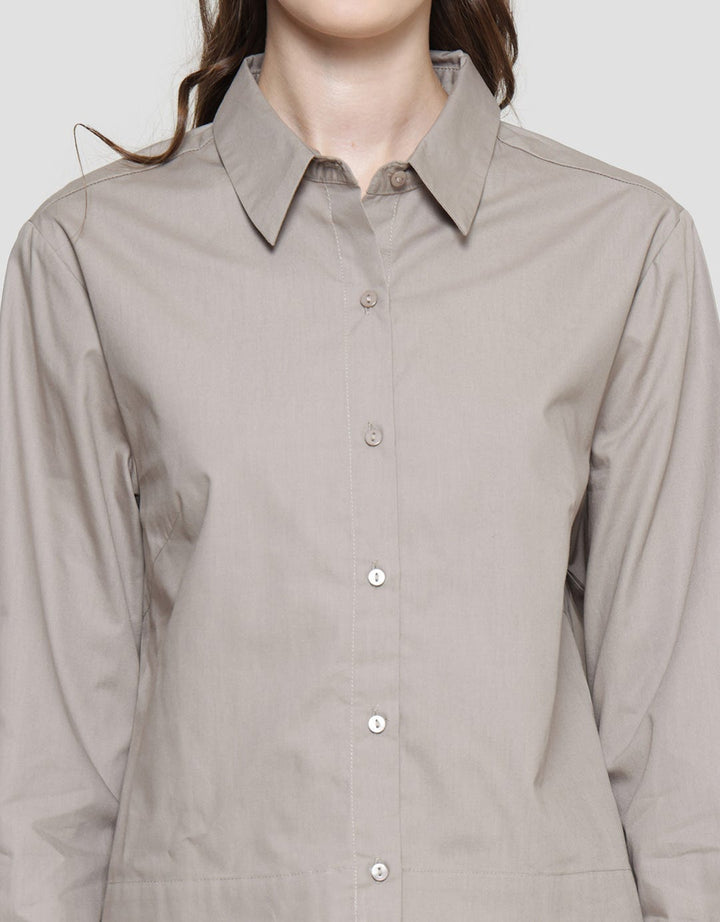 Nevada Boxy Poplin Kemeja Lengan Panjang Wanita