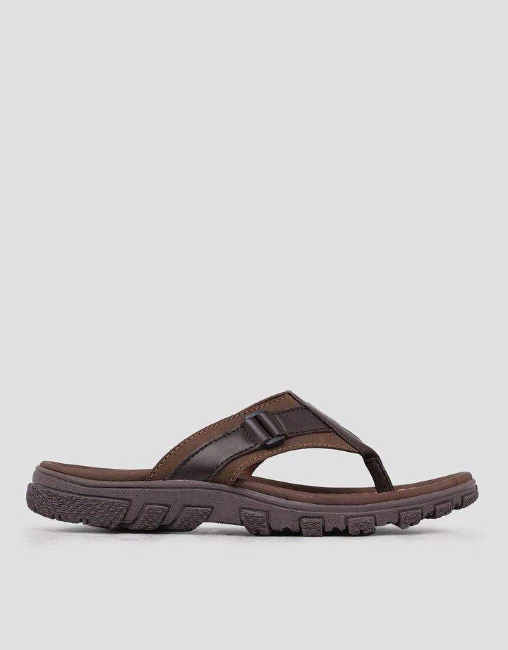Yongki Komaladi Vb436C Y-Strap Men's Sandals