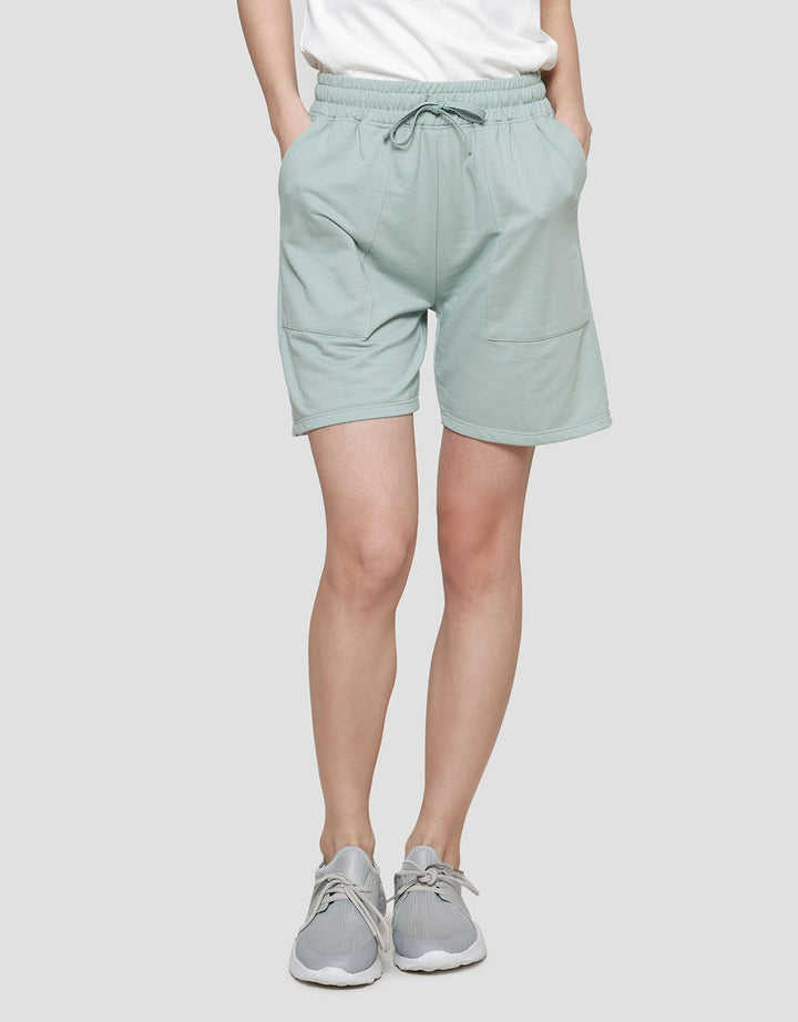 Nevada Women's Basic Shorts