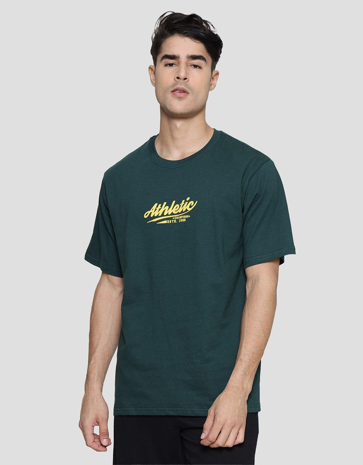 Nevada Print Wording Varsity Style Kaos Lengan Pendek Pria