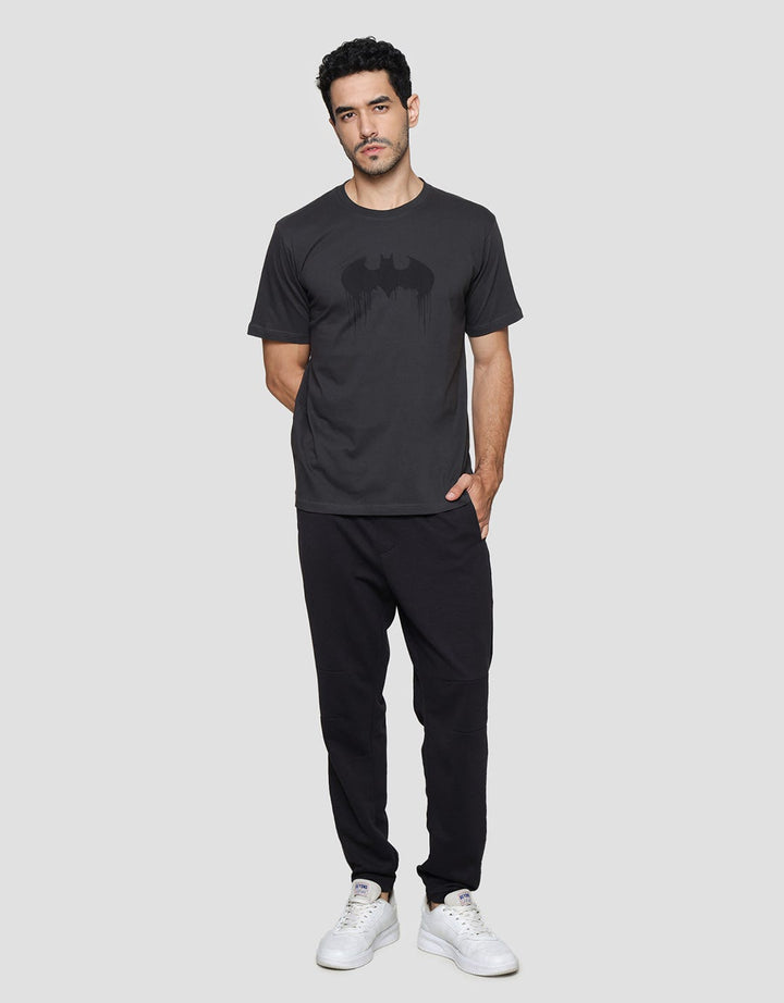 T Zone Wb Print Batman 85Th Anniversary - 4 Kaos Lengan Pendek Pria