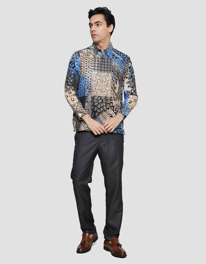 Arjuna Weda Body Fit Batik Tambal Pelangi Kemeja Batik Pria