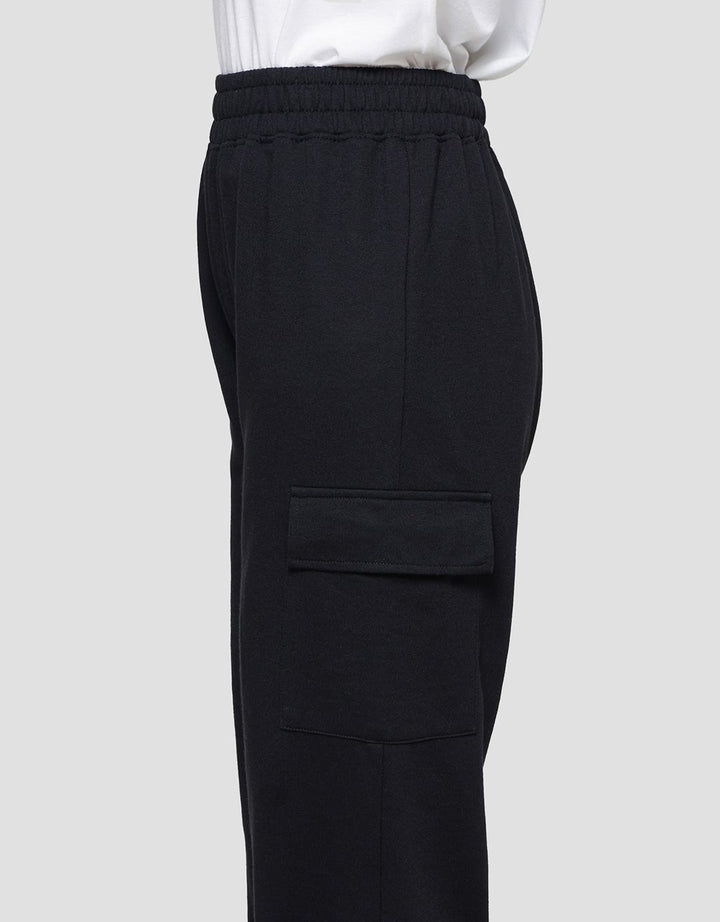 American Women's Basic Knit Cargo Jogger Jeans