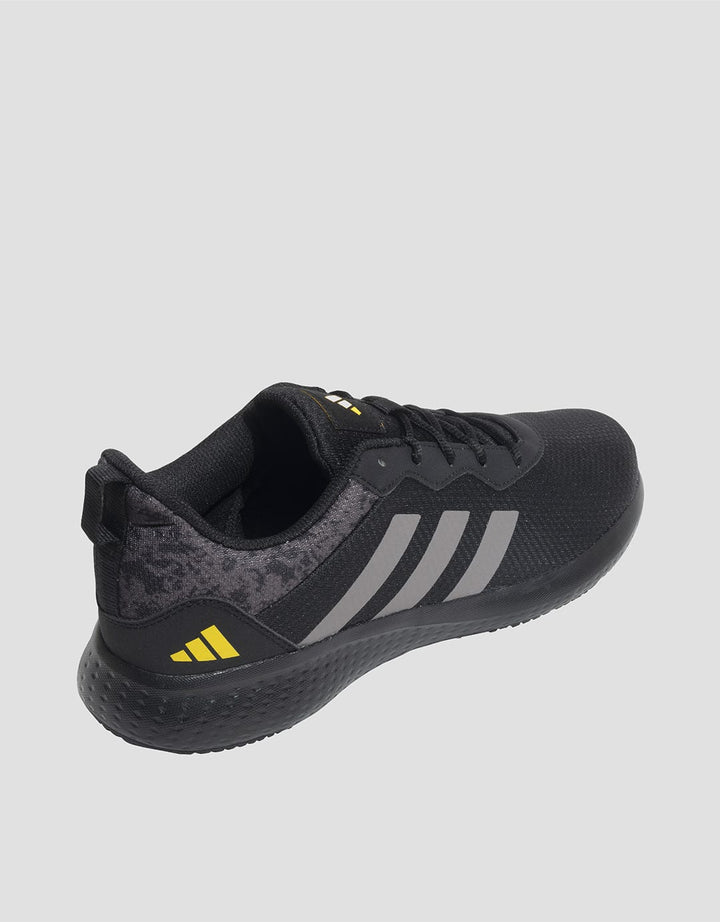 Adidas Ultra Response M Running Shoes Pria