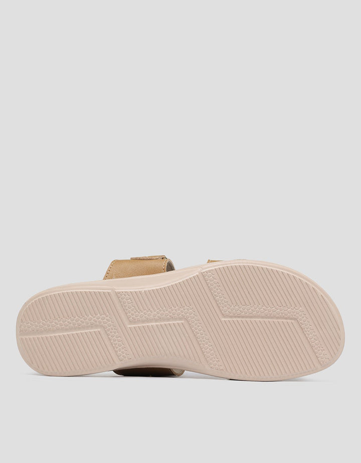 St. Yves Syk Slipper Women's Wedge Sandals