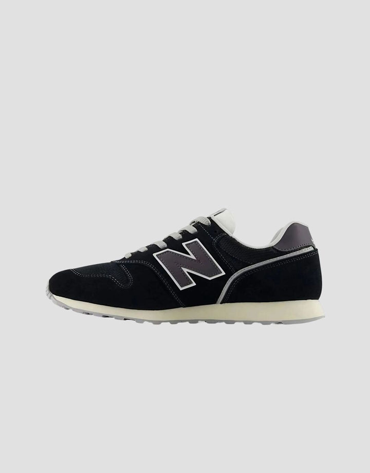 New Balance Sepatu Sneakers Pria