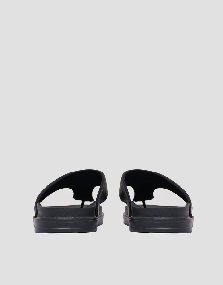Nevada Y-Strap Flip Flops Sandal Pria