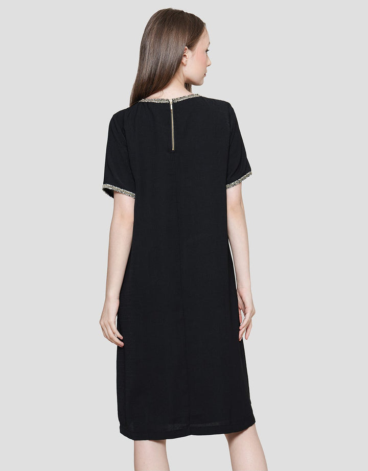 St. Yves Tweed Accessories Midi Dress Wanita