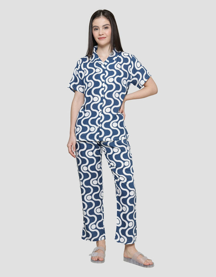 St. Yves Dot Wave Baju Tidur One Set Wanita