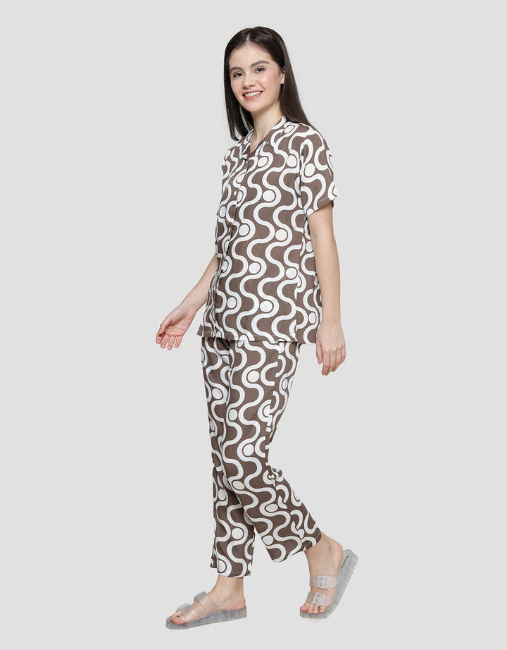 St. Yves Dot Wave Baju Tidur One Set Wanita