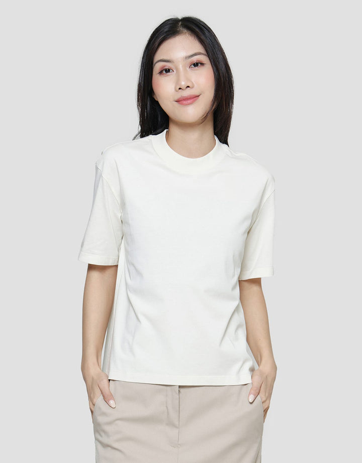 Suko Oversized Crop Round Collar Women's Short Sleeve T-Shirt
