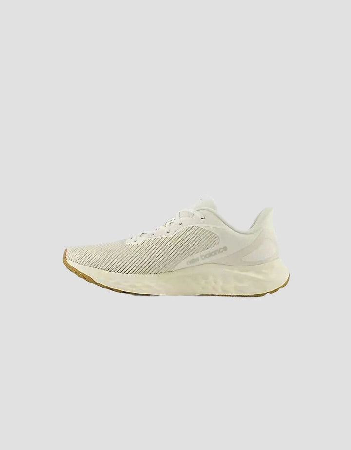 New Balance Fresh Foam Sepatu Lari Pria