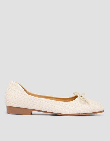 CONNEXION TALI PITA SEPATU FLAT WANITA