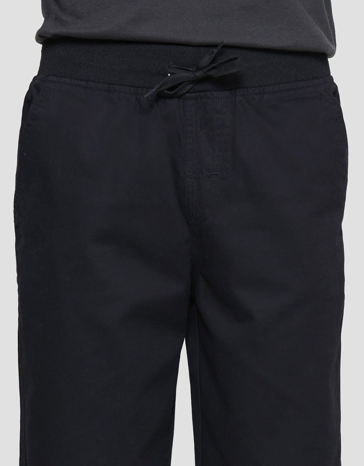 Nevada Celana Pendek Pria Basic Non Stretch KIRB01 Katun