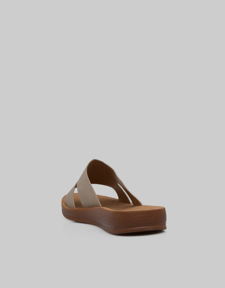 St. Yves Slipper Sandals Wide Strap
