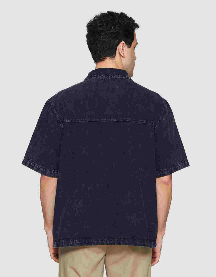 Nevada Woven Top Light Denim Boxy Kemeja Pria