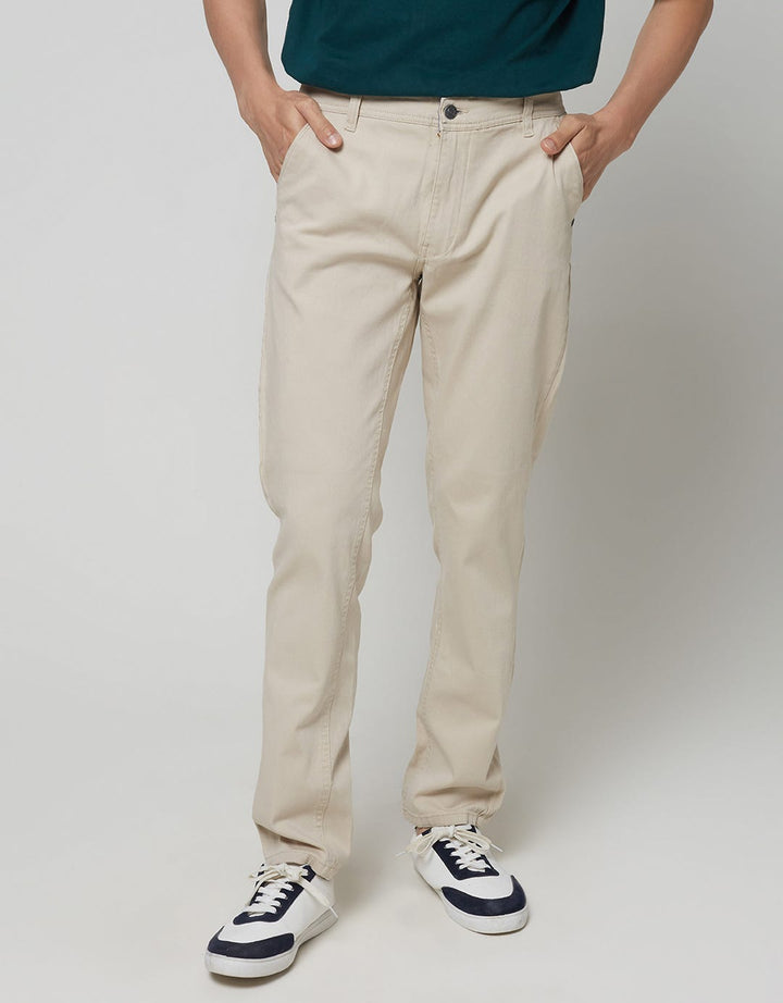 Emba Jeans Trosic Celana Chinos Pria