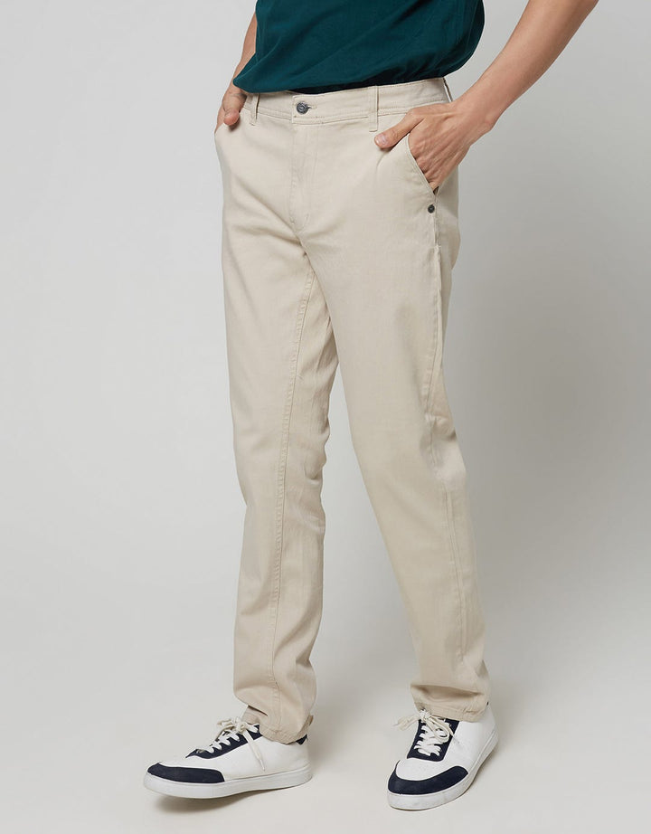 Emba Jeans Trosic Celana Chinos Pria