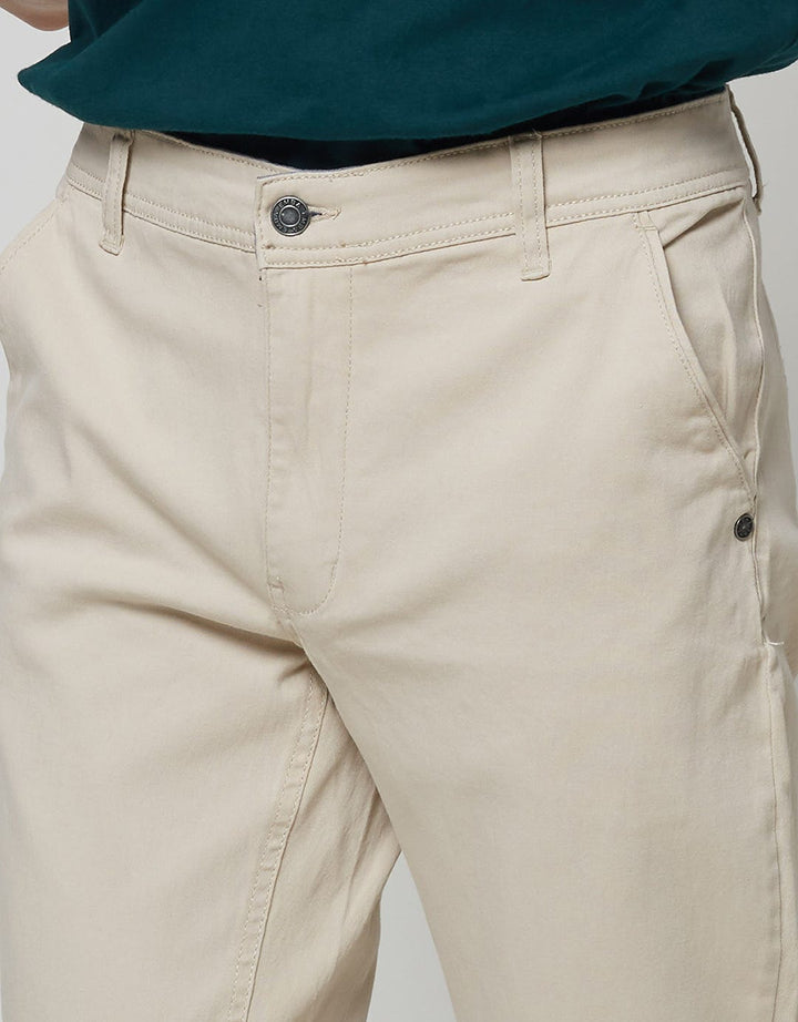 Emba Jeans Trosic Celana Chinos Pria