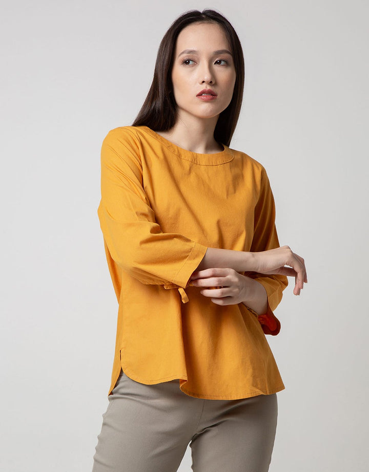 St. Yves Blouse Top Round Collar