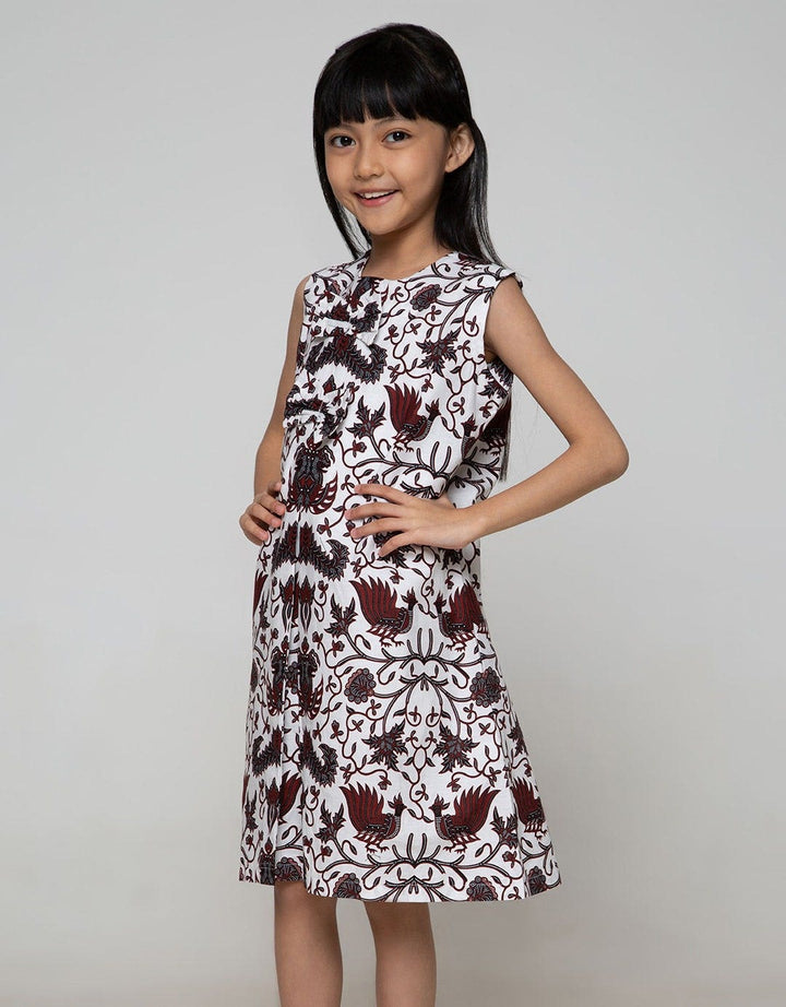 Arjuna Weda Girl Bat